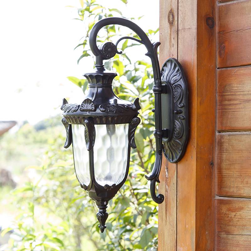 Retro Outdoor Garden Decoration Wall Lantern