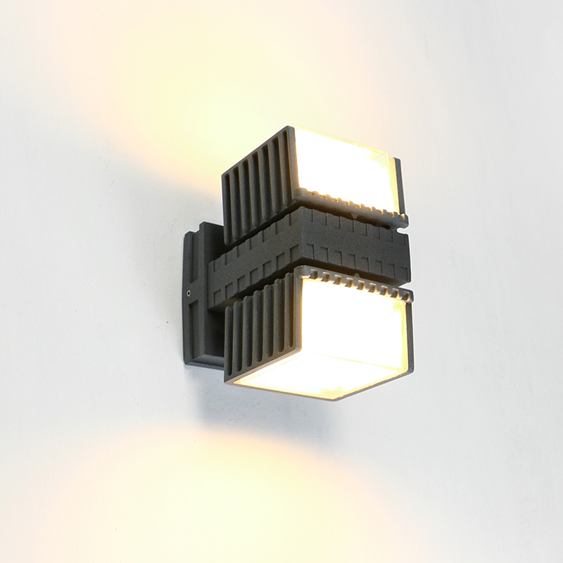 Waterproof Wall Mount Led Modern Outdoor Light