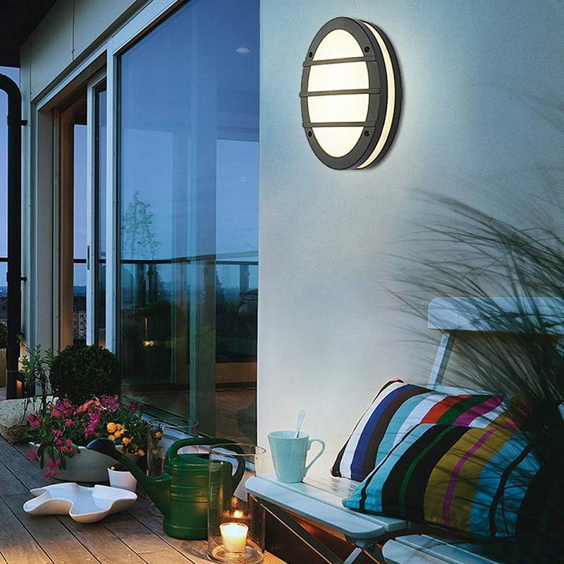 Outdoor Bulkhead Light