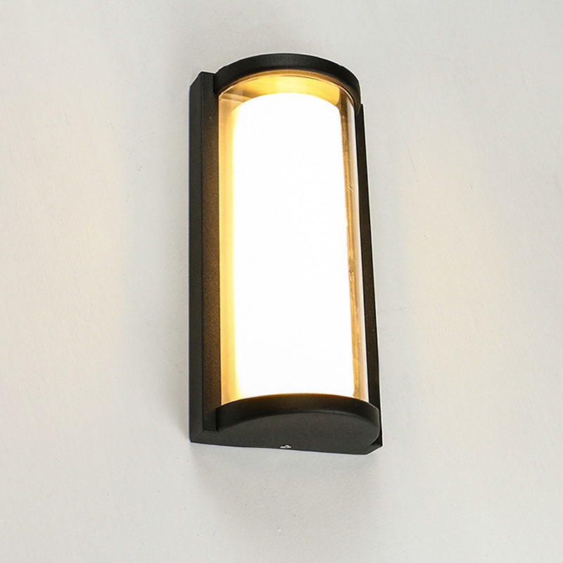 Outdoor Semi-Cylindrical Wall Light Outdoor Semi-Cylindrical Wall Light