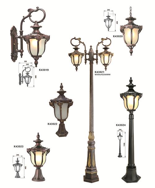 Traditional lamp post lights