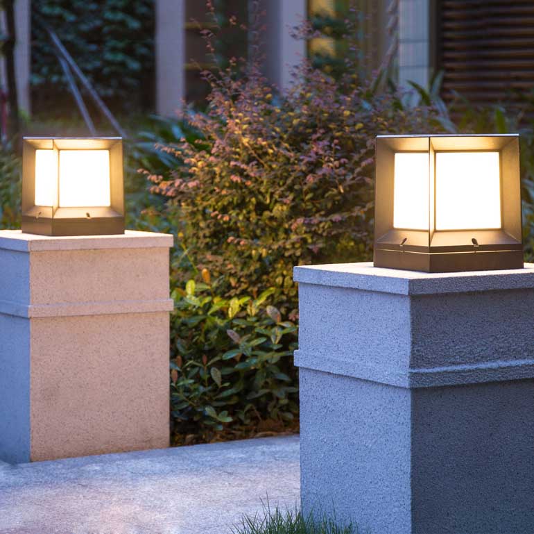 Outdoor bollard lights black 