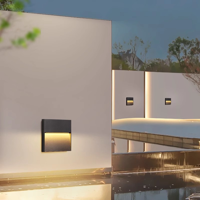 Modern Outdoor Wall Sconce