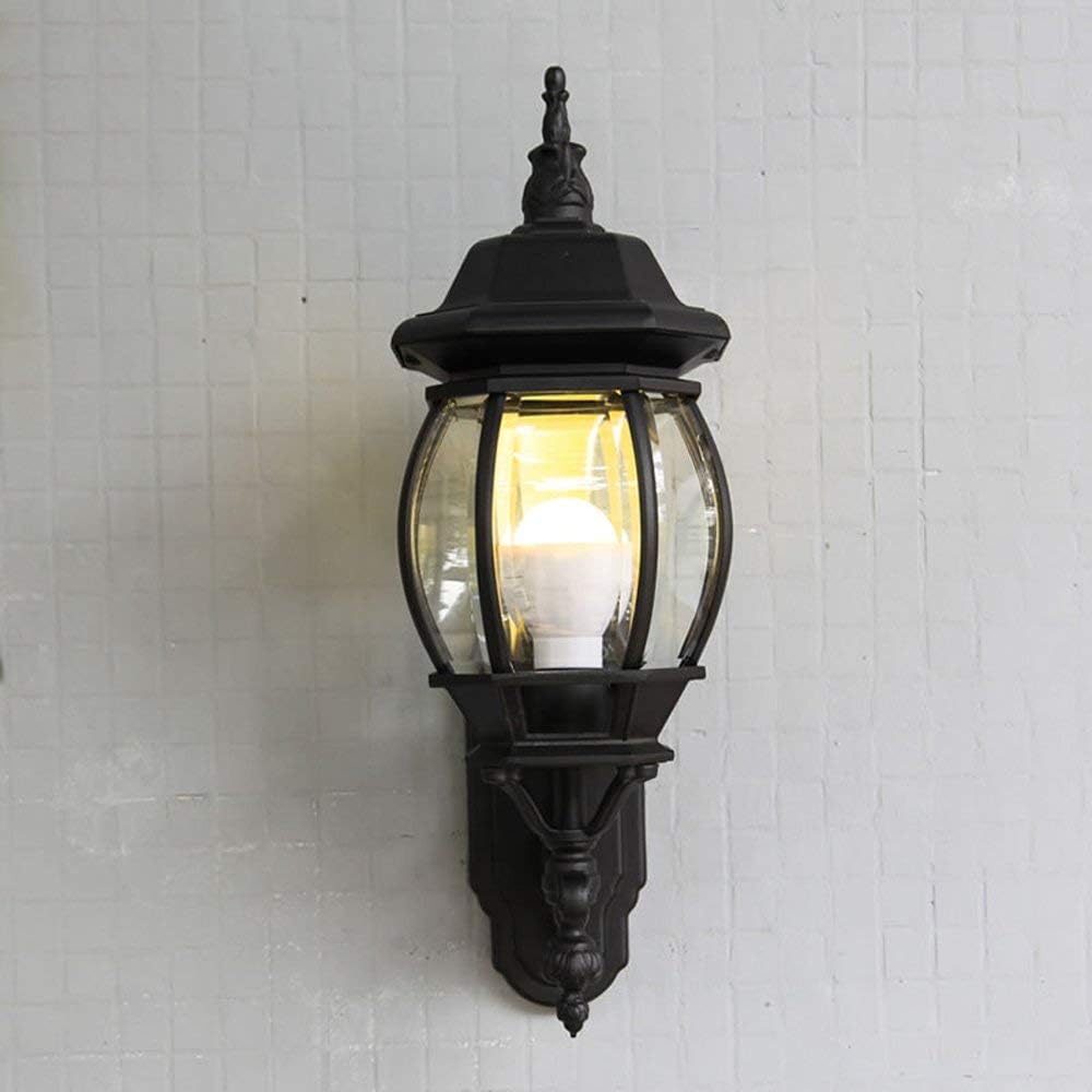 Outdoor Wall Lantern
